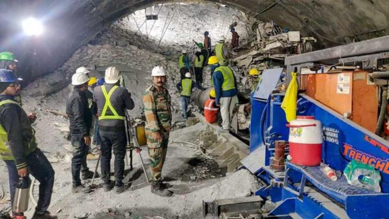 Uttarkashi Tunnel Rescue Operation: ২৪ ঘন্টার মধ্যেই ভালো খবর আসতে পারে, উত্তরকাশী টানেলে আটকে পড়া কর্মীদের উদ্ধার 1 Uttarkashi Tunnel Rescue Operation
